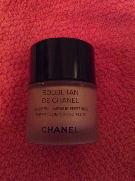 Soleil Tan de Chanel Sheer Illuminating Fluid – kiingkenn